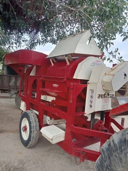 अनाज निकालने की मशीन (Grain Thresher)